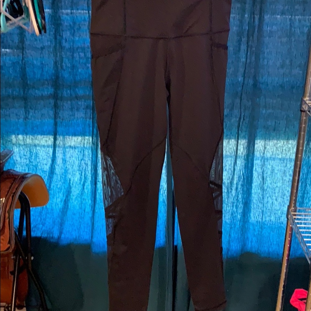 Victoria secret knockout work out legging